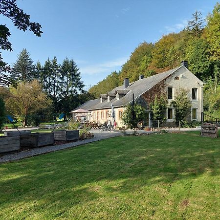 Au Doux Chardon Bed & Breakfast Durbuy Bagian luar foto